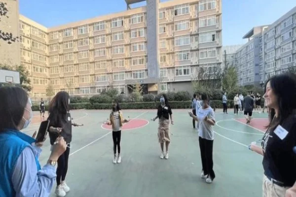 黄雨婷射击世界杯总决赛十米气步枪对阵印度选手的技战术分析